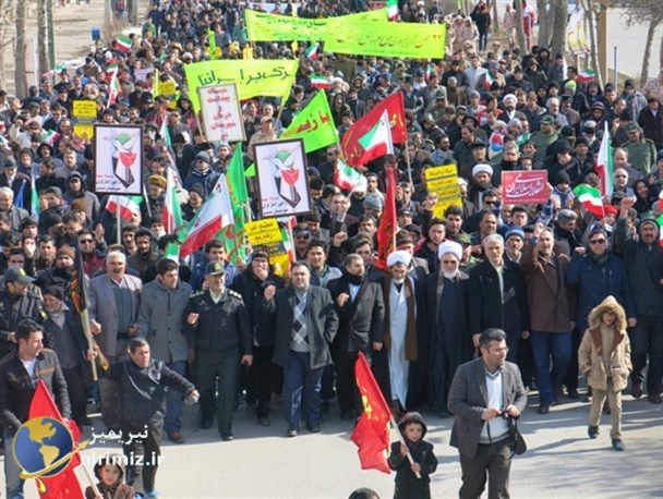 حماسه حضور مردم نیر در راهپیمایی 22 بهمن متجلی شد