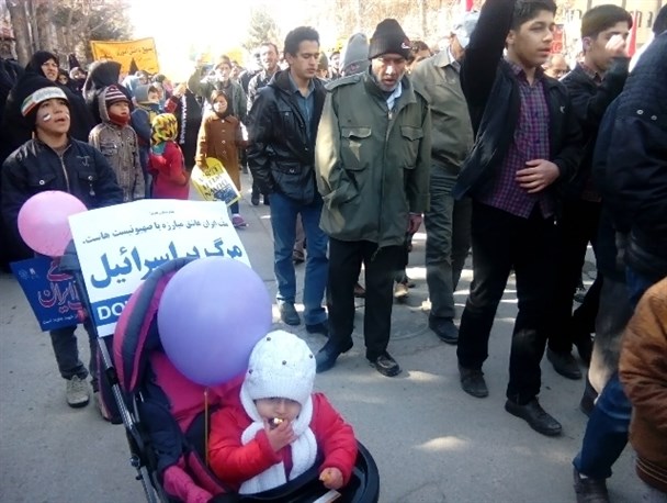 تصاویر حماسه آفرینی شاهرودی ها در راهپیمایی 22 بهمن