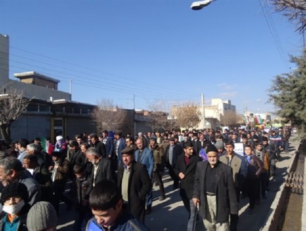 تجلی حضور  مردم صوفیان در راهپیمایی 22 بهمن 94  +تصاویر