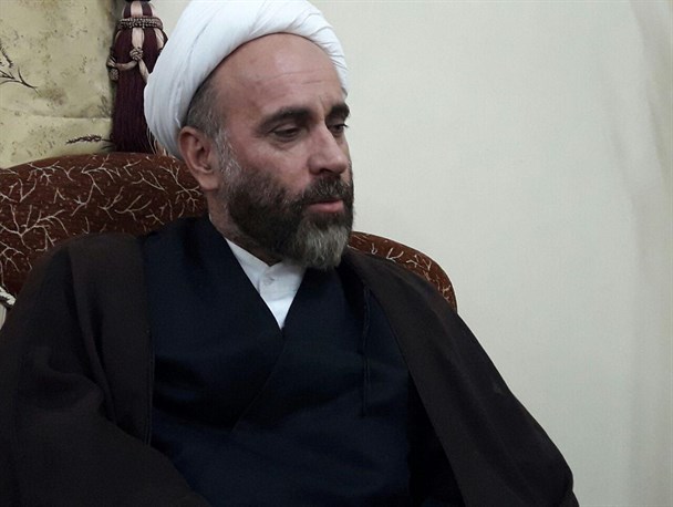 دولت با توزیع عادلانه ثروت، مدیریت صحیح منابع و زمینه رفاه اجتماعی را فراهم کند