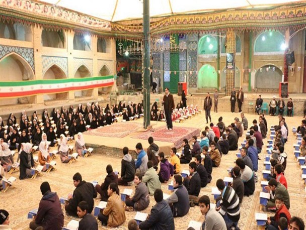 برگزاری محفل انس با قرآن دانش آموزی در نطنز+ تصاویر