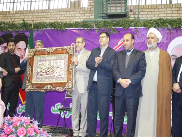 جشن انقلاب در روستای قشلاق دوم قرچک برگزاری شد/گلبانگ «الله اکبر» در قرچک طنین‌انداز شد