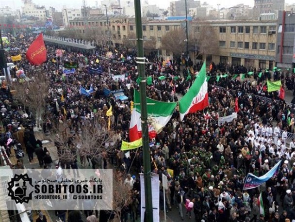 راهپیمایی ۲۲ بهمن در دیار خورشید هشتم آغاز شد/ سیل خروشان خراسانی‌ها سیلی بر دهان یاوه گویان