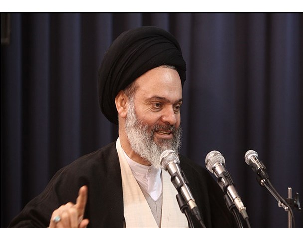 انقلاب اسلامی با امداد الهی به پیروزی رسید/ ترامپ دیوانه وار با دنیا صحبت می کند/ اختلاس و فیش های نجومی مایه نگرانی است