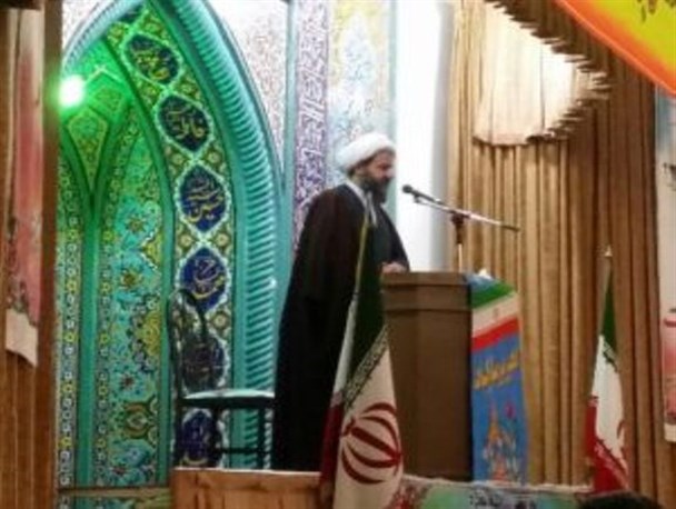 ملت ایران همه نوع رشد را بر محور معنویت و عزت می‌خواهد