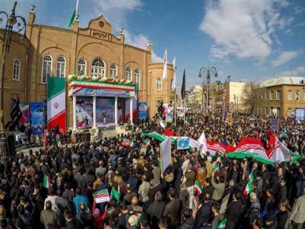 دشمنی با اسرائیل و آمریکا، افتخار ملت ایران/راه حفظ نظام اسلامی مقابله با مفسدین اقتصادی است/انقلاب اسلامی، شاخ مستکبران را شکست