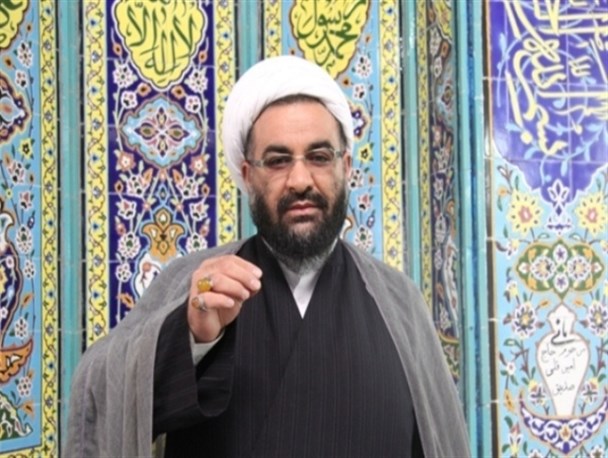 حفظ وحدت در بدنه نیروهای انقلاب وظیفه همگانی است