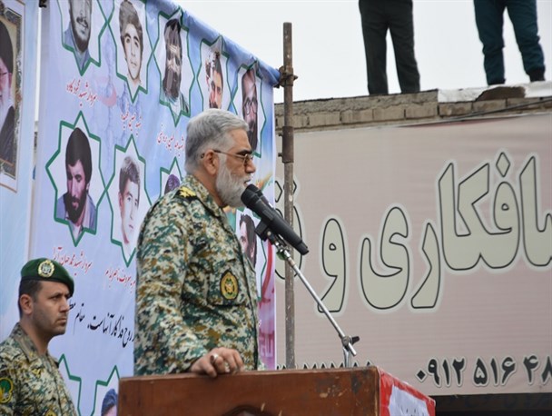 انقلاب اسلامی ایران ادبیات و مفاهیم جدیدی ایجاد کرد/ دشمن بر روی جنگ پولی و روانی سرمایه‌گذاری زیادی کرده است
