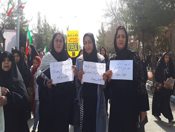 هشتگ #فجر_سلیمانی ترند نخست خیابان های کرمان شد