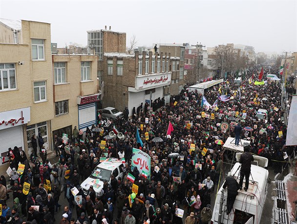 راهپیمایی مردم استان مرکزی در چهل و یکمین سالگرد پیروزی انقلاب اسلامی ایران