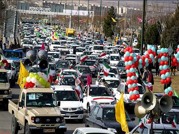 راهپیمایی ۲۲ بهمن در زنجان به‌صورت خودرویی آغاز شد