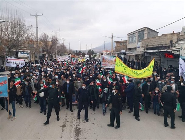 حضور پرشور مردم ایلام در راهپیمایی ۲۲ بهمن