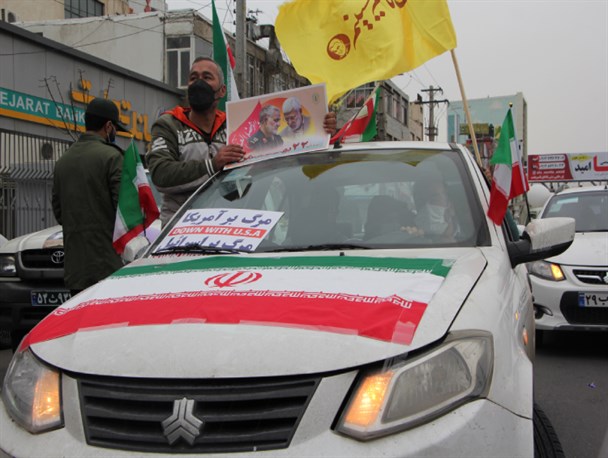 ۲۲ بهمن و موسم پیروزی انقلاب در استان البرز تماشایی شد/ ۴۳ زوج به هم رسیدند/ فرمانده سپاه: طومار طاغوت در هم پیچید + فیلم و تصاویر