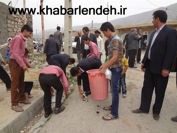 تلاش مردم روستایی مال ملا برای داشتن روستایی پاک قبل از نوروز