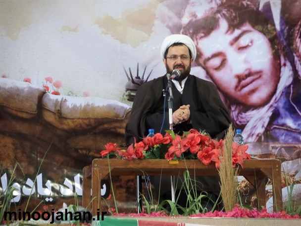 سومین یادواره شهدای منوجان برگزار شد / تصاویر