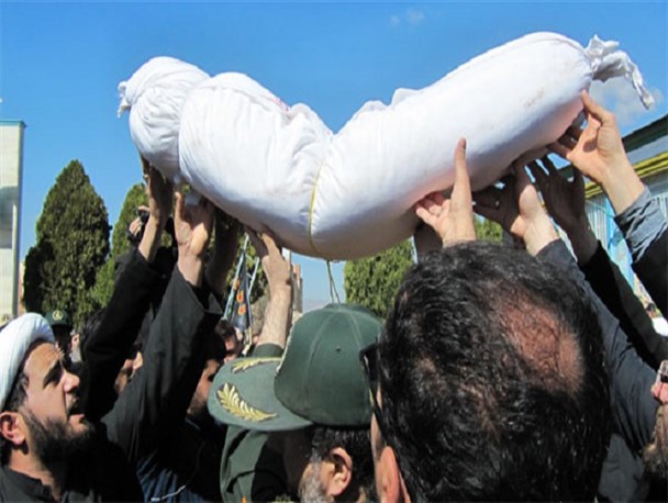 یک تویسرکان به استقبال تو آمد؛ هاشم/مراسم با شکوه تشییع و تدفین شهید آزادبخت در تویسرکان