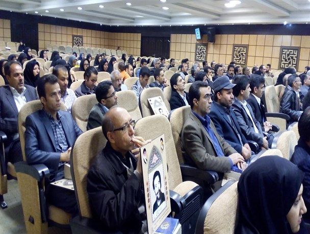 جمع آوری اطلاعات شهدای دانشگاه علوم پزشکی استان در قالب یک کتاب