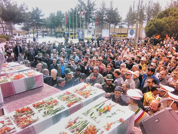 به جای تدریس برجام درمدارس فرهنگ شهادت طلبی را به مدارس و دانشگاه ببریم