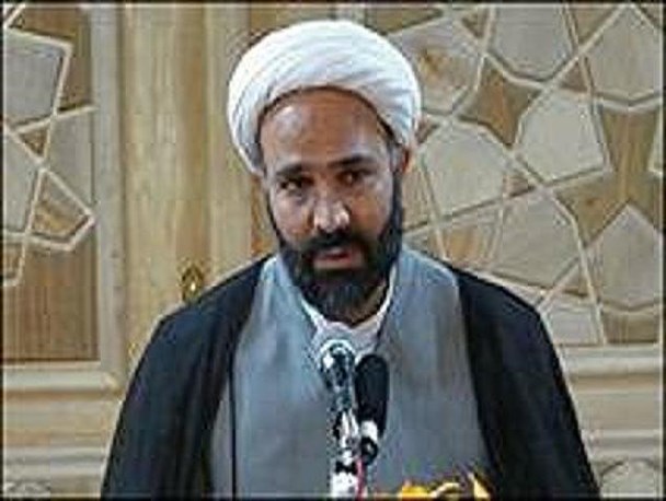 بقاع متبرکه پشتوانه و بستر مهم فعالیت فرهنگى و اخلاقی است