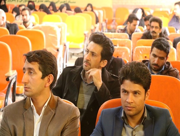 اولین همایش ملی "نگرشی نوین در مهندسی برق و کامپیوتر" در دانشگاه آزاد برگزار شد