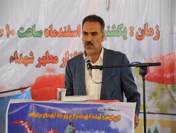 پلاک افتخار شهدا باید الگوی نسل جوان باشد/ نامگذاری بلواری در یاسوج به نام سردار شهید اورنگ