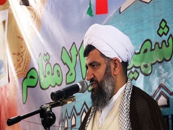 دشمن به دنبال اسلام‌زدایی است/حمایت از تولید داخلی راهگشای بهبود اشتغال