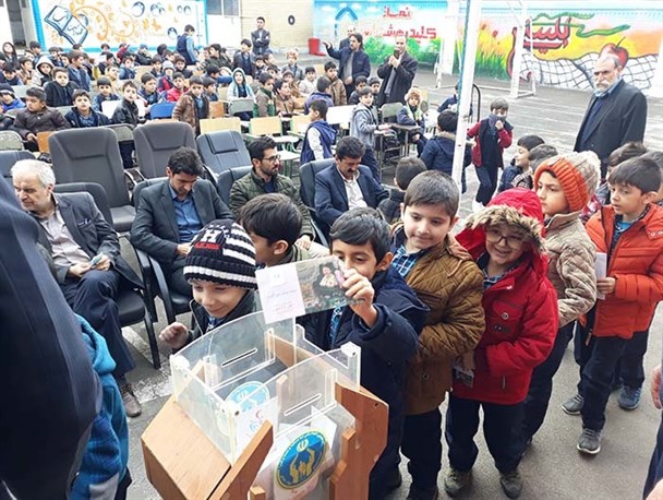 جشن نیکوکاری در مدارس ایلخچی برگزار شد