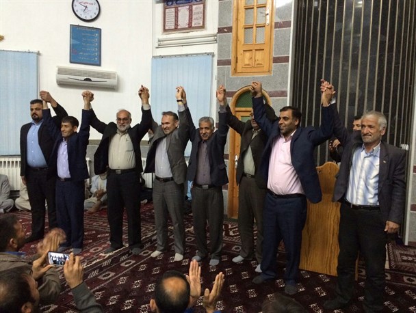 استخدام رانتی ۲۰ نفر در شبکه‌ بهداشت و درمان کلاله و مراوه تپه/ بستگان و حامیان نماینده از قافله عقب نماندند! +سند و فیلم
