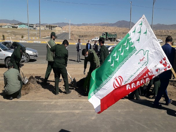 کاشت 1600 اصله نهال به یاد شهدای دیار سربداران