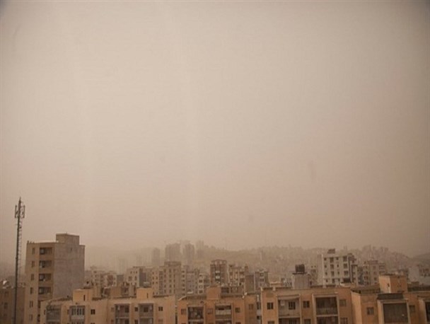 افزایش ۲ برابری ریزگردها در کرمانشاه/ کانون خیزش گرد و غبار در خارج از کشور است