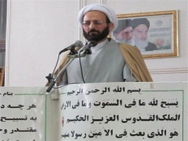 امام جمعه سربیشه از تخریب یادمان شهدای گمنام سربیشه انتقاد کرد