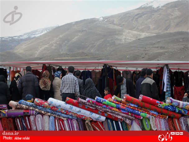 گزارش تصویری/بازار هفتگی در دل کوهستان«ماکو»