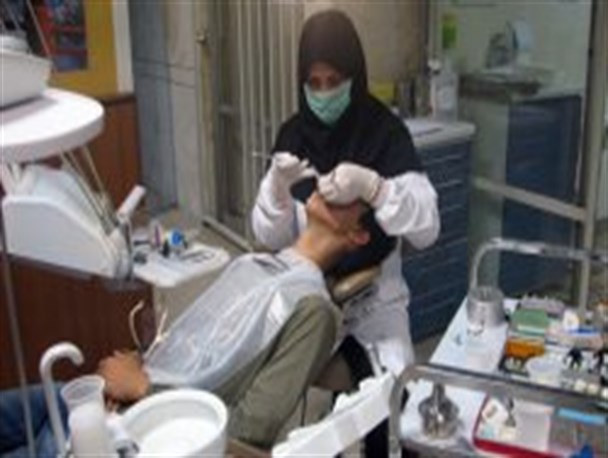 تعداد دندانپزشکان در استان تقریبا جوابگوی نیاز استان است/ کمبود دندانپزشک تا دو سال آینده حل می‌شود