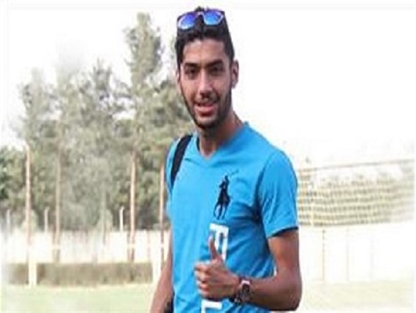 غیبت عجیب مهاجم تراکتورسازی در بازی با ذوب آهن