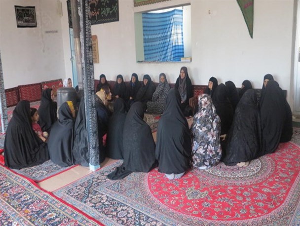 ایجاد صندوق اعتبارات خُرد زنان روستایی عامل موثری در آبادانی روستاهاست