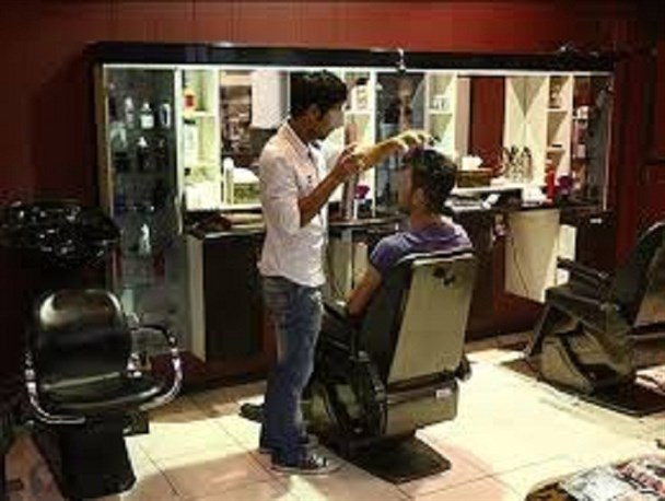 نرخ پیرایش مردانه در کرمان افزایش نمی یابد