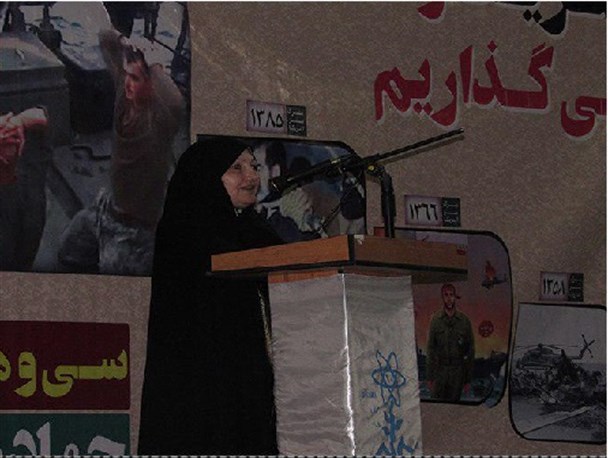 تا زمانی که فصل الخطاب امر ولی فقیه باشد دشمن هیچ غلطی نمی تواند بکند