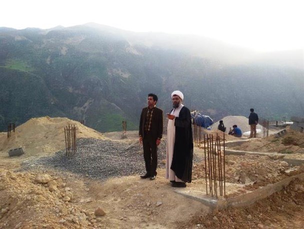 بازدید امام جمعه اردل از خانه بهداشت لندی