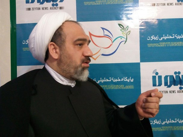 چه آبرویی گر به کار دین نیاید!؟/هویدا گفت آثار ذلت را زمانی در چهره ی شاه دیدم که خبر قیام مردم تبریز را شنید/دشمن بوسیله ی انتخابات درصدد تصرف موردی سنگرهاست