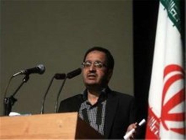 مشکلات اقتصادی نشات گرفته از مسائل فرهنگی است/هفته فرهنگی زنجان در قشم و برج میلاد برگزار می شود