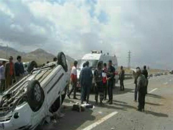 جان باختن کودک ۳ ماهه بر اثر واژگونی خودرو در محور دلیجان ـ سلفچگان