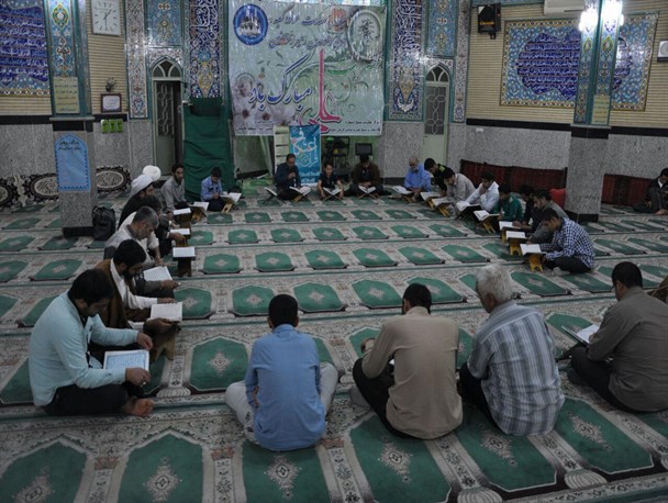 برگزاری مراسم معنوی اعتکاف در اشتهارد/ حضور پرشور نوجوانان و جوانان در اعتکاف امسال +تصاویر