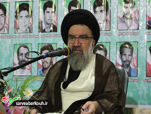 بزرگ ترین خیانت امروز ایجاد یاس در مردم است/دستپاچگی های آمریکا در ایجاد تحریم ها نشان از رشد سریع نظام