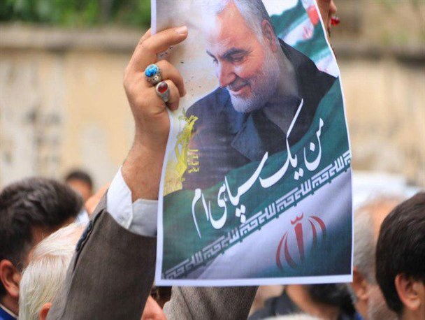 حمایت قاطع نمازگزاران گلستانی از سپاه پاسداران+تصاویر