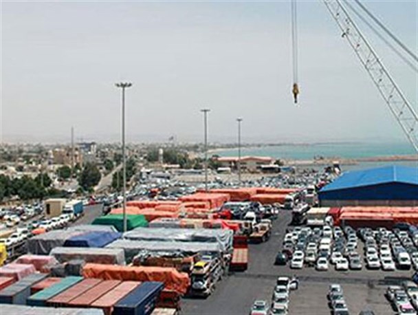 ترانزیت بیش از ۱۲۷ هزار خودرو از بندر لنگه به کشورهای آسیای میانه