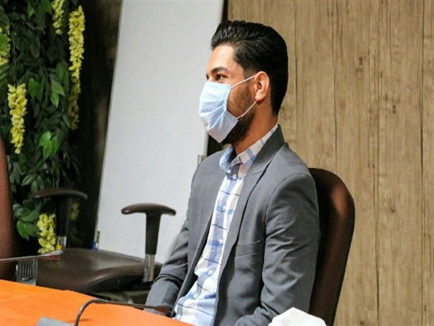 بی اعتنایی به جوانان نخبه، انگیزه را از آنان می‌گیرد/ حمایتی از مسئولان شهرستان ندیدم