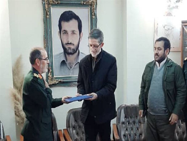 دیدارهای فرمانده سپاه عاشورا به مناسبت هفته هنر انقلاب اسلامی