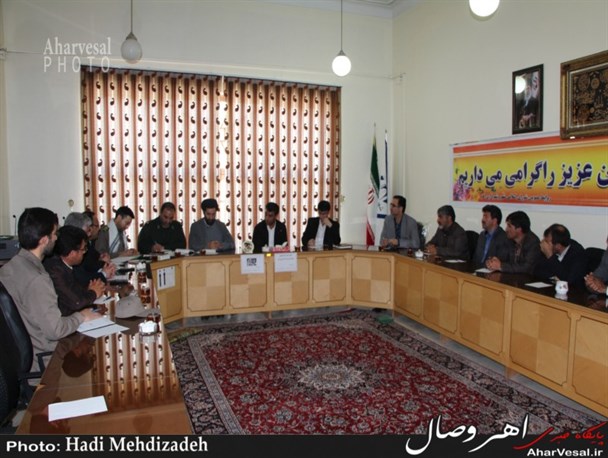 اگر کسی بتواند و کاری برای شهداء نکند مشمول الذمه این عزیزان خواهد بود