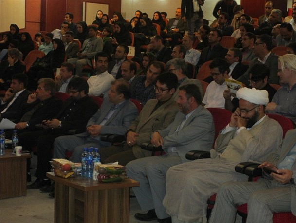 مراسم تجلیل از مدرسین و پژوهشگران برتر دانشگاه های علمی کاربردی استان البرز برگزار شد+عکس