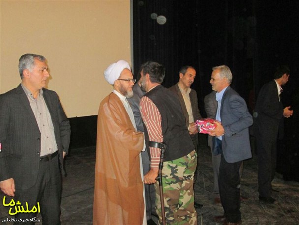 جانبازان هشت سال دفاع مقدس رودسر تجلیل شدند